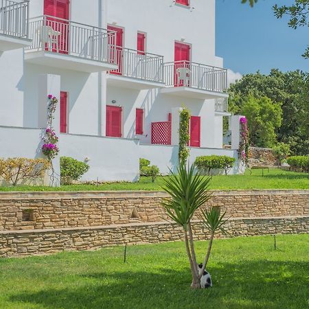 Ostria Hotel & Apartments Gavrio Exterior foto
