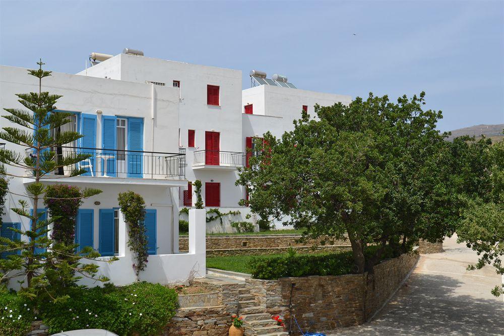 Ostria Hotel & Apartments Gavrio Exterior foto
