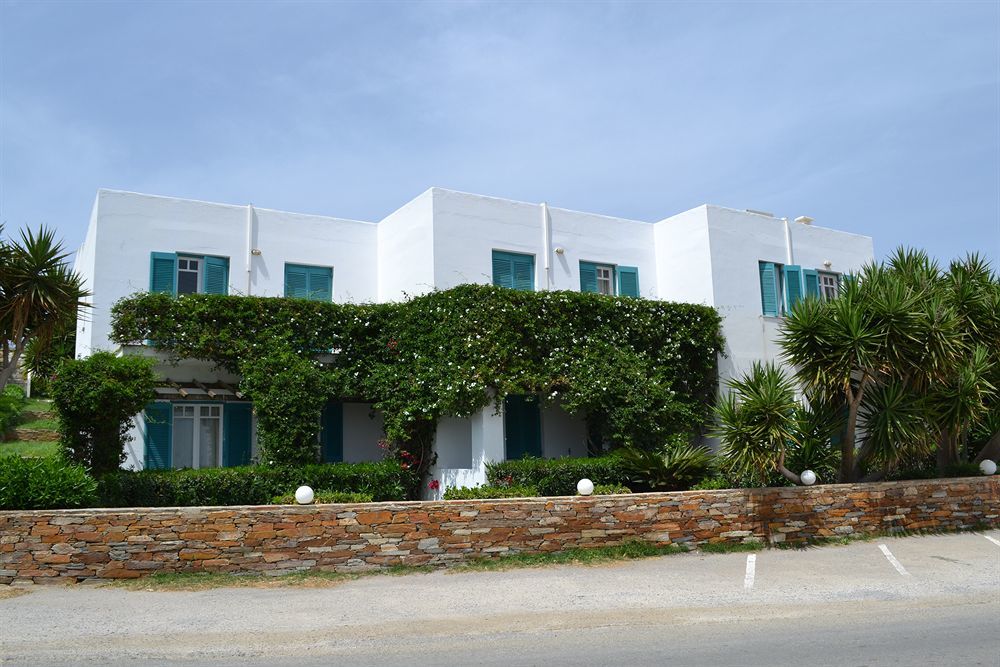 Ostria Hotel & Apartments Gavrio Exterior foto
